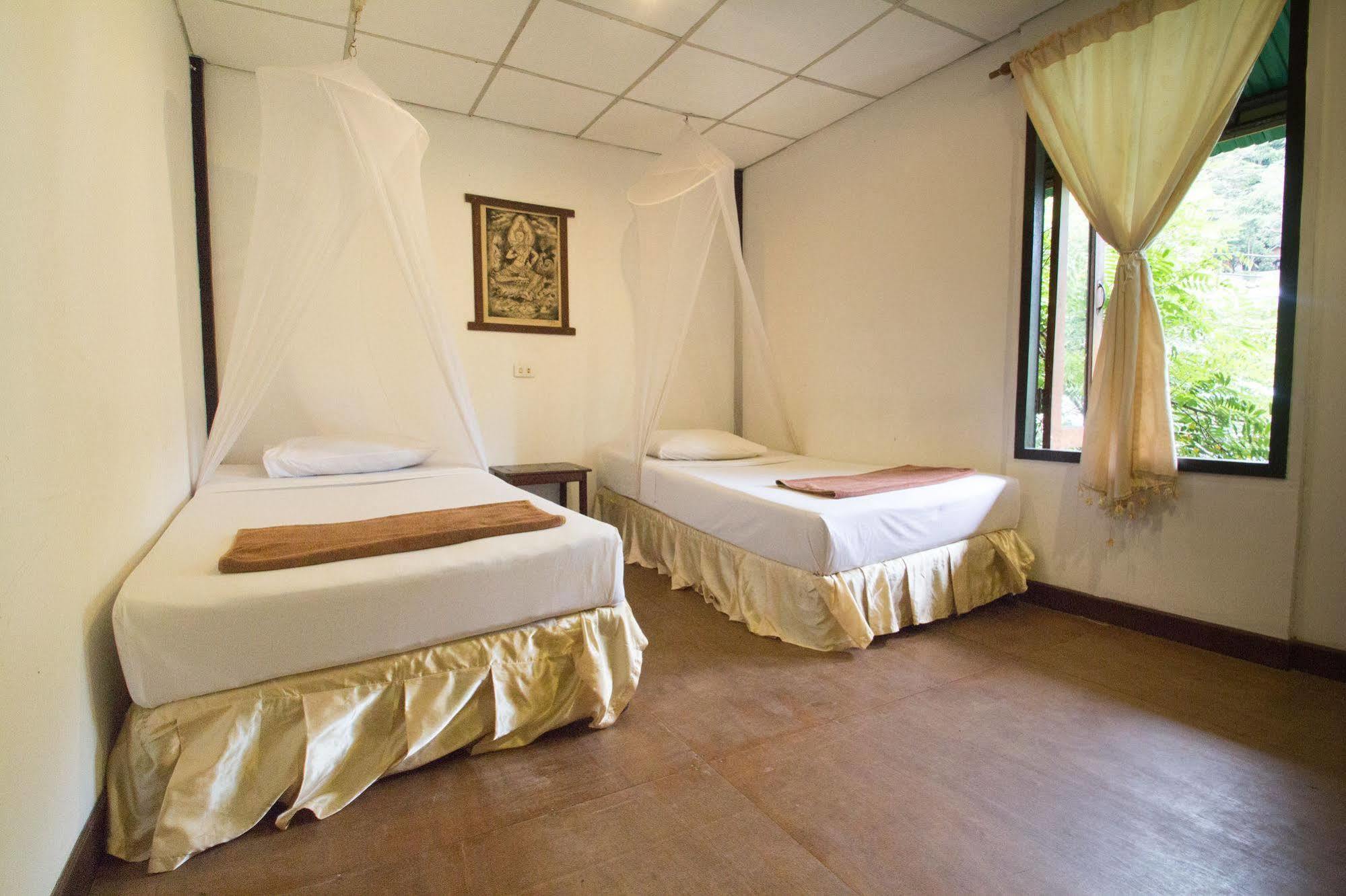 Tropical Garden Bungalow Ko Phi Phi Exterior foto